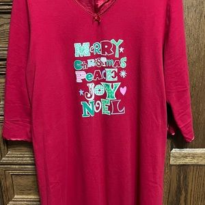 Christmas Secret Treasures sleep/lounge wear, red, size Large/Xlarge, satin trim